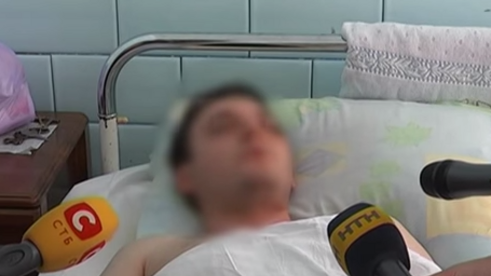 Пострадавший от ночных беспорядков в Харькове: Нападавшие не смотрели, украинцы это были или арабы, просто сносили всех. Видео