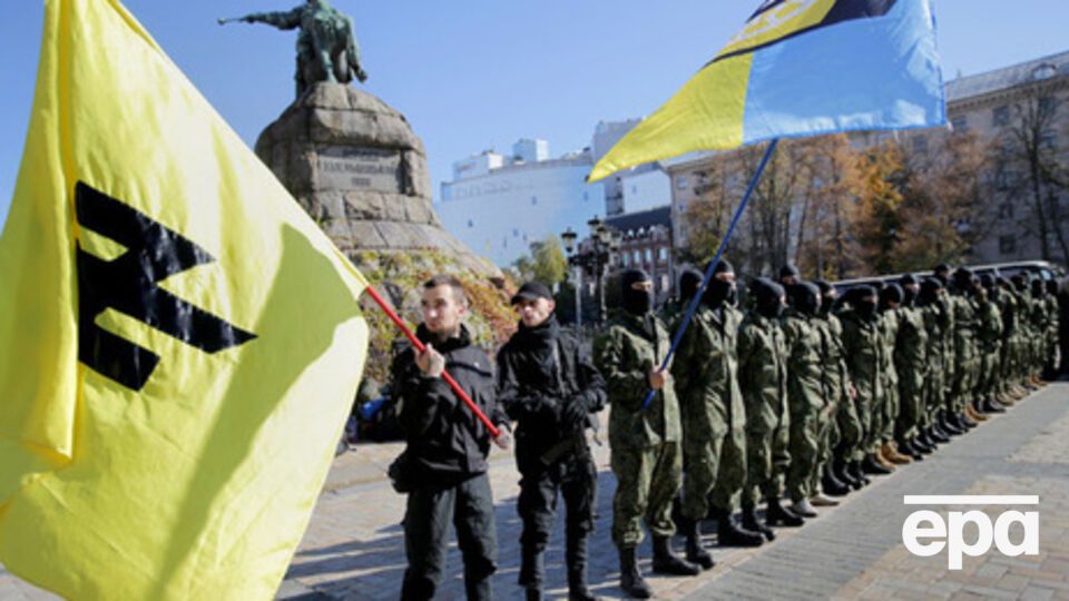 В "Азове" заявили, что не имеют отношения к неофашистам