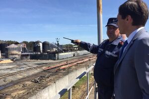 Игорь Шевченко сегодня побывал на месте пожара на нефтебазе под Киевом