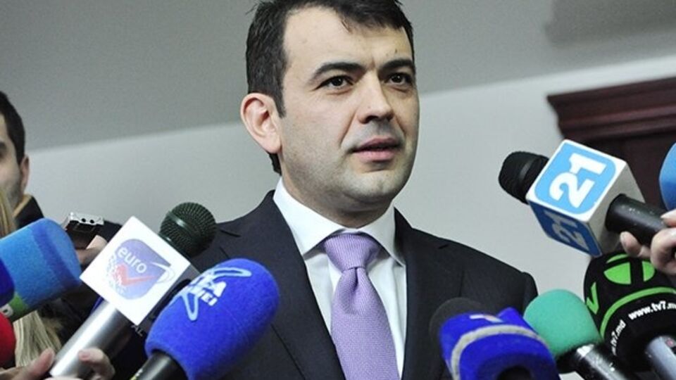 Габурич ушел в отставку добровольно