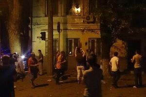 Здание генконсульства Украины в Ростове после нападения