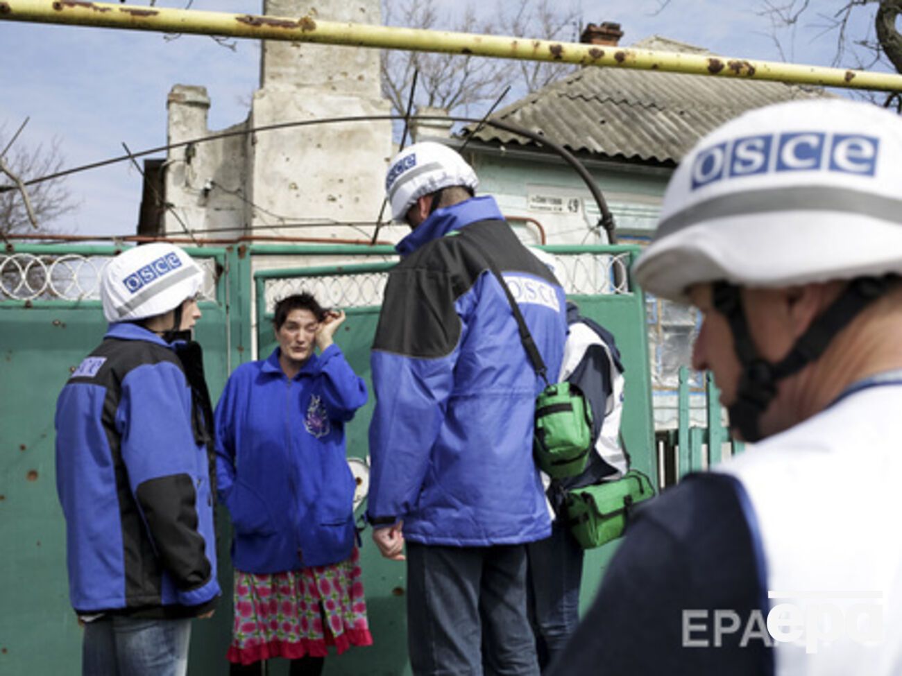 ОБСЕ: Наблюдателей миссии в Горловке окружили около 70 агрессивных местных жителей<br /><br />