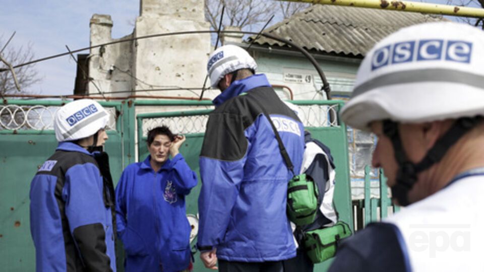 ОБСЕ: Наблюдателей миссии в Горловке окружили около 70 агрессивных местных жителей<br /><br />