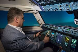 Порошенко надеется, что авиация в Украине получит "новое дыхание"