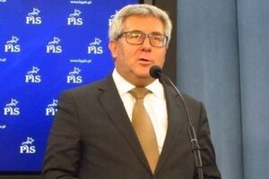 Чарнецкий: Греция, Кипр и Австрия проводят что-то наподобие так называемой итальянской забастовки