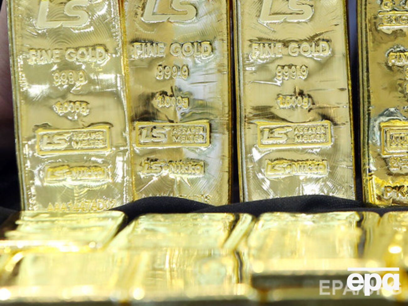 По состоянию на 5 июня золотовалютные запасы РФ составили $361,6 млрд