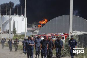 В ГСЧС заявили, что повода для паники на горящей нефтебазе нет