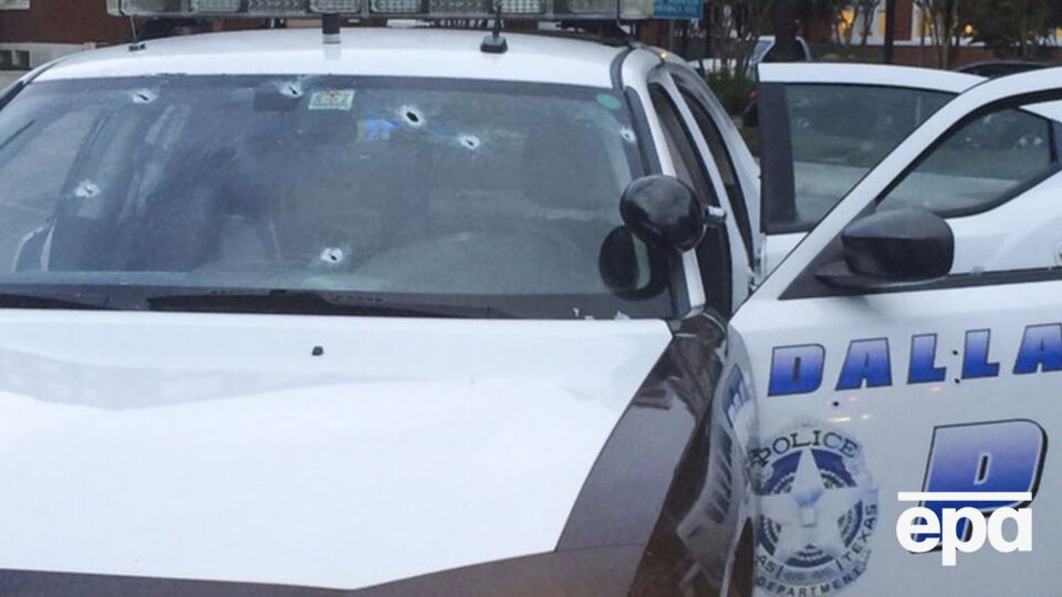 Полиция, вероятно, убила нападавшего