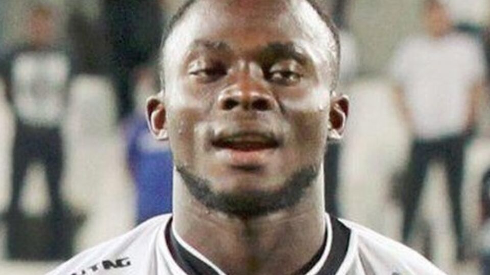 Ония потерял сознание на поле