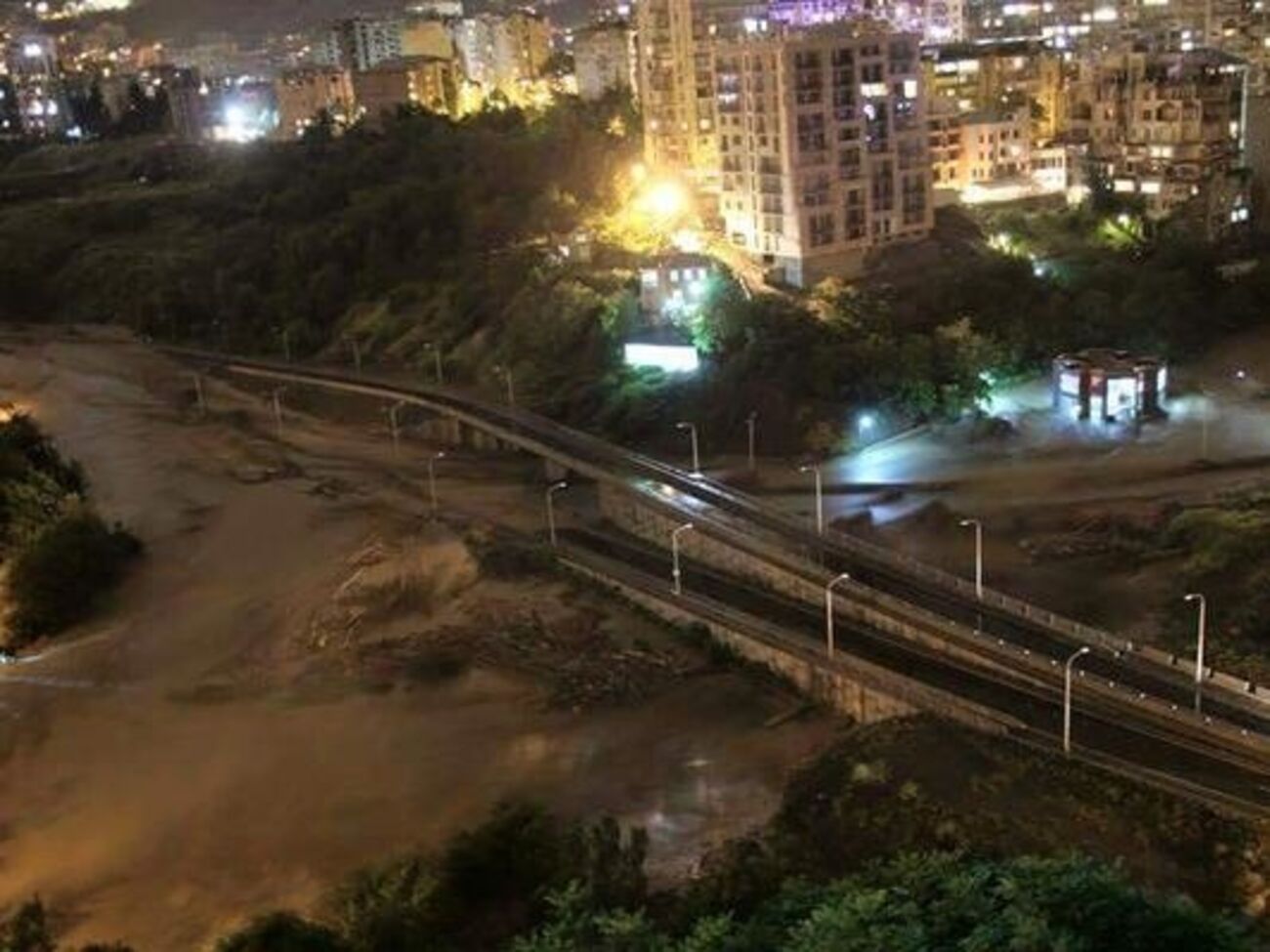 Тбилиси затопило