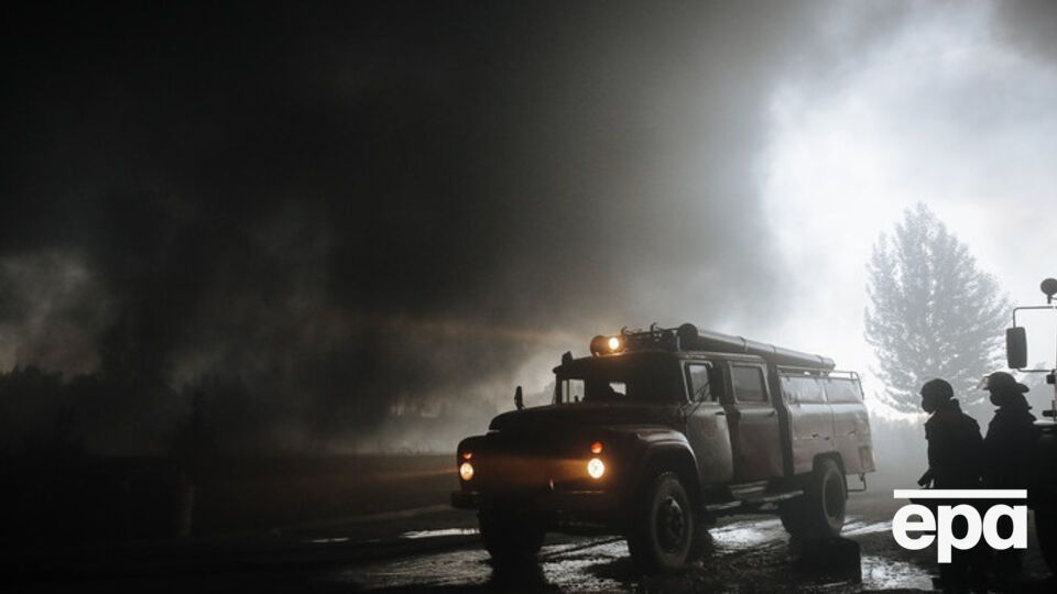 Нефтебаза под Киевом горит уже неделю