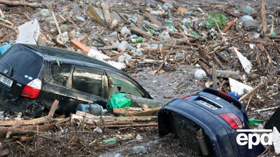 Ночью на город обрушились дожди