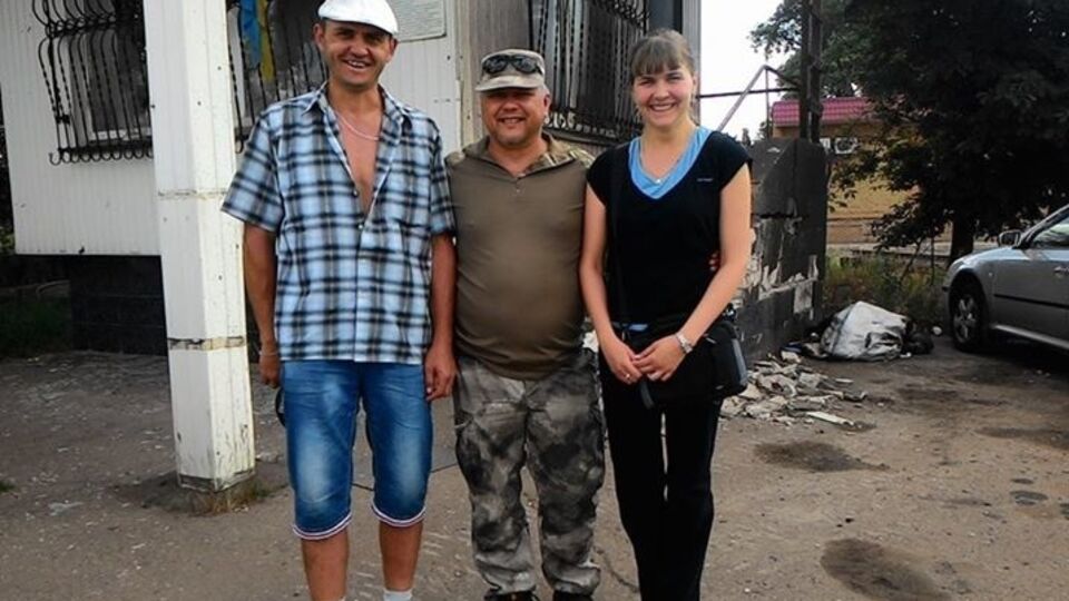 Будик с освобожденными волонтерами