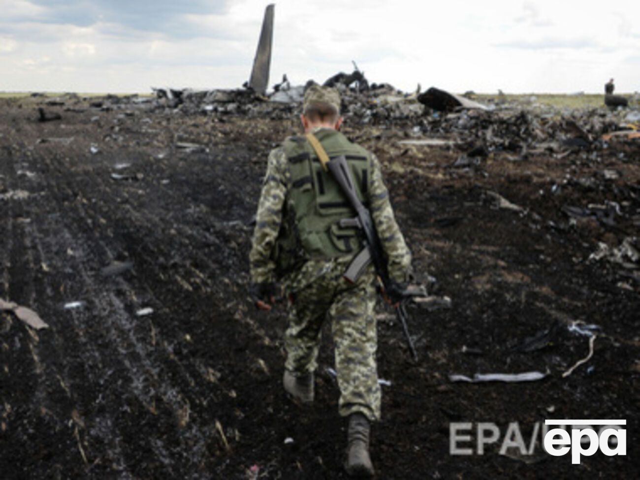 Год назад&nbsp;террористы&nbsp;подбили&nbsp;транспортный самолет Вооруженных сил Украины ИЛ-76