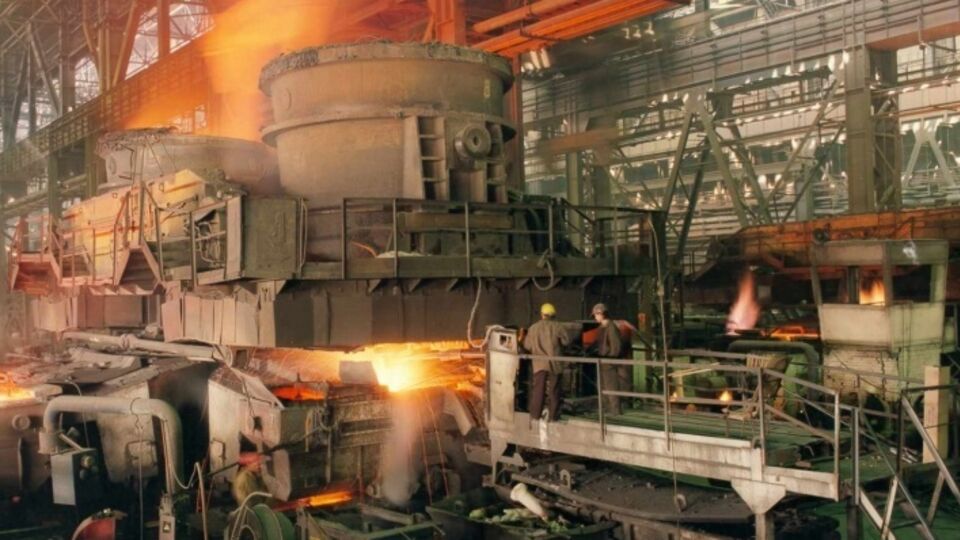 Метинвест планирует сегодня возобновить работу предприятий в Мариуполе