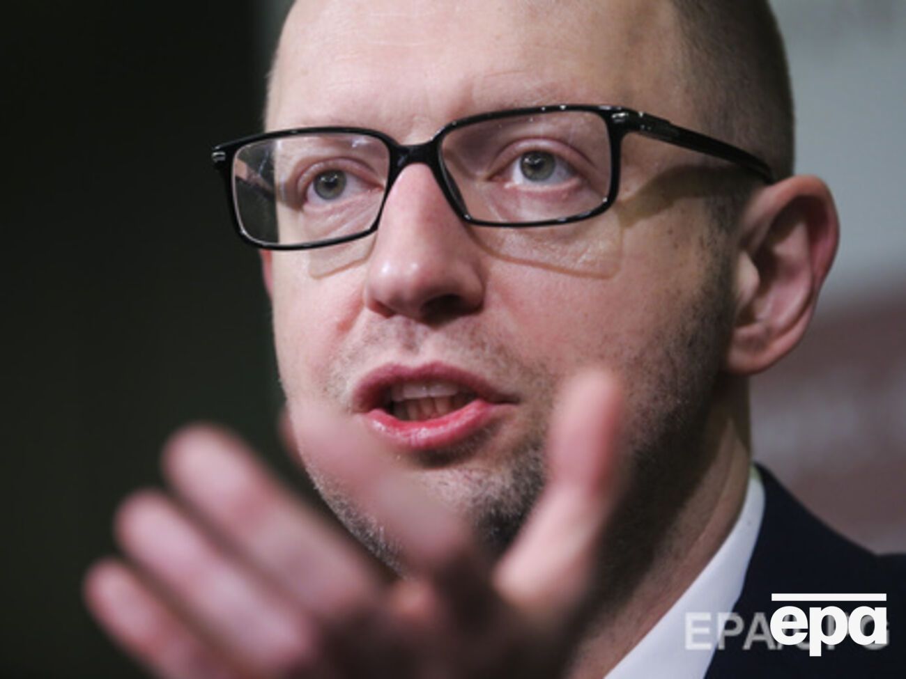 Яценюк:&nbsp;Никогда никакой Минск не будет выполнен, если украинская армия будет слабой