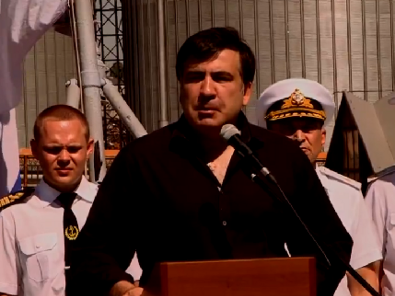 Саакашвили: Военнослужащих ВМС ВСУ необходимо обеспечить жильем в Одессе