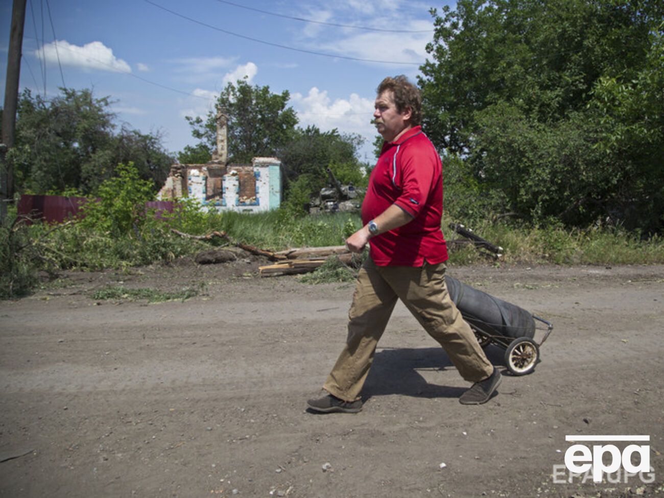 Ремонтная бригада попала под обстрел между Попасной и Золотым