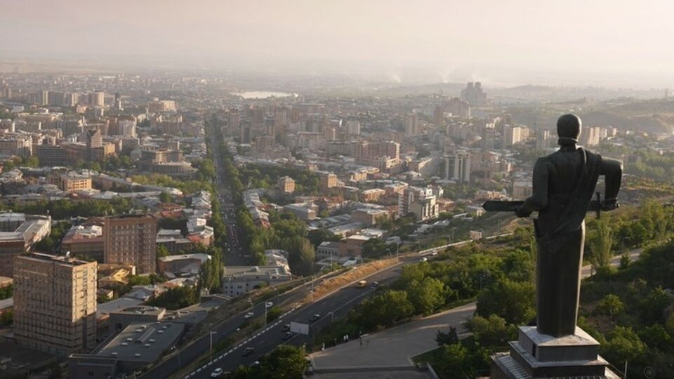 Тело убитого российского военного было найдено возле мемориала "Мать Армения"