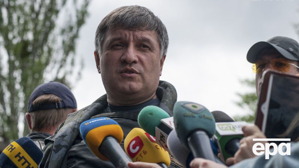 Премьер Арсений Яценюк поддержал идею главы МВД Арсена Авакова (на фото) об аресте имущества компании "БРСМ-Нафта"