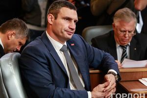 Кличко заявил, что ударовцы не поддержат отставку Наливайченко