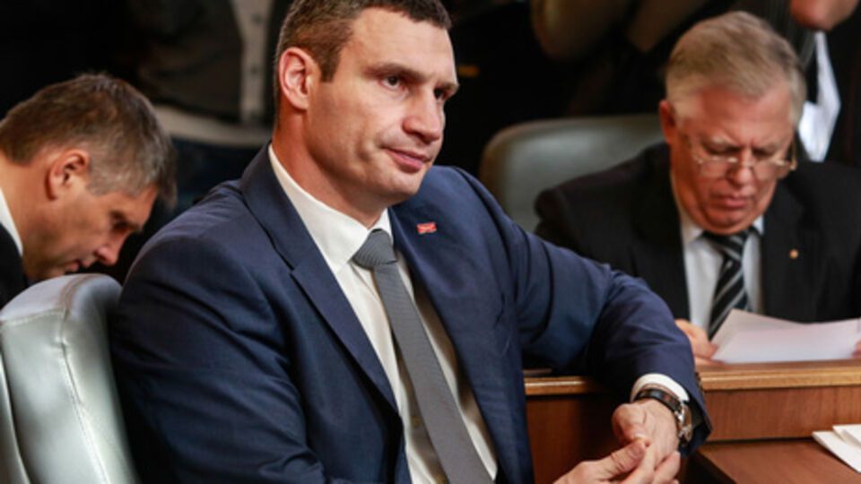 Кличко заявил, что ударовцы не поддержат отставку Наливайченко