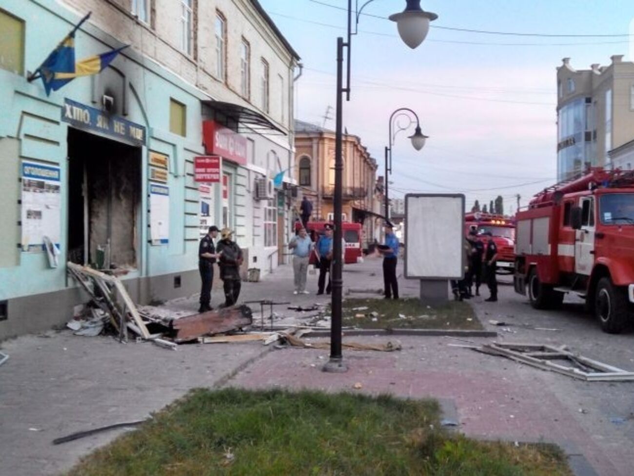 СМИ: В Сумах взорвался офис "Свободы". Фоторепортаж