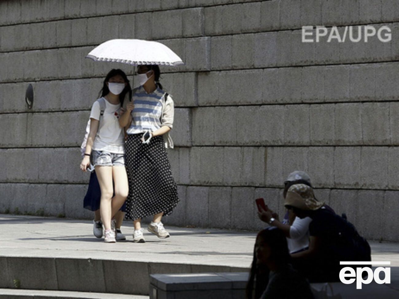 Вирус MERS, вызвавший эпидемию в Южной Корее, добрался до Европы