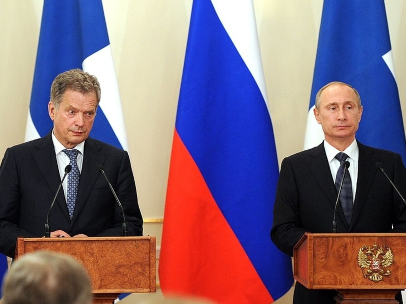 Путин:&nbsp;НАТО идет к&nbsp;нашим границам, а&nbsp;не&nbsp;мы куда‑то двигаемся