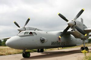 Самолет Ан-32, на базе которого будет создана новая машина