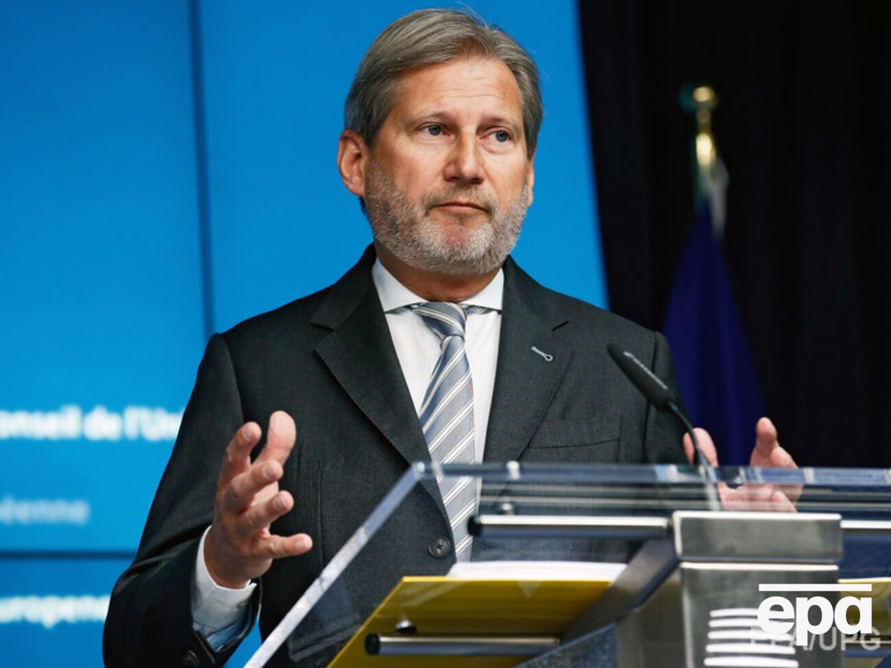 Хан одобрил ратификацию меморандума о финансовой помощи