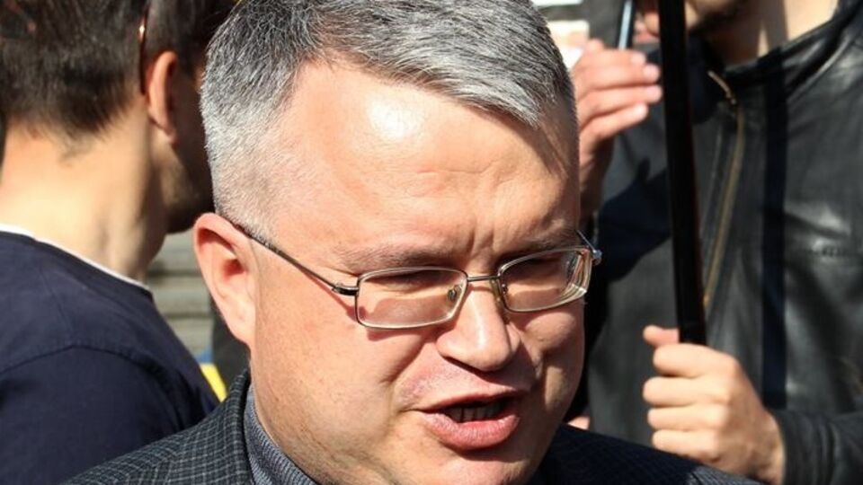 Андрей Мохник сообщил, что задержанный по делу об убийстве Олеся Бузины не является их однопартийцем