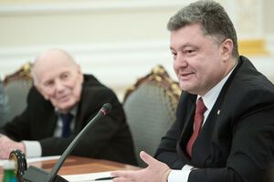 Порошенко призвал использовать инновационные разработки в промышленности