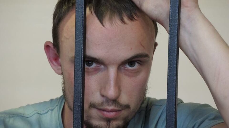 Денис Полищук во время судебного заседания