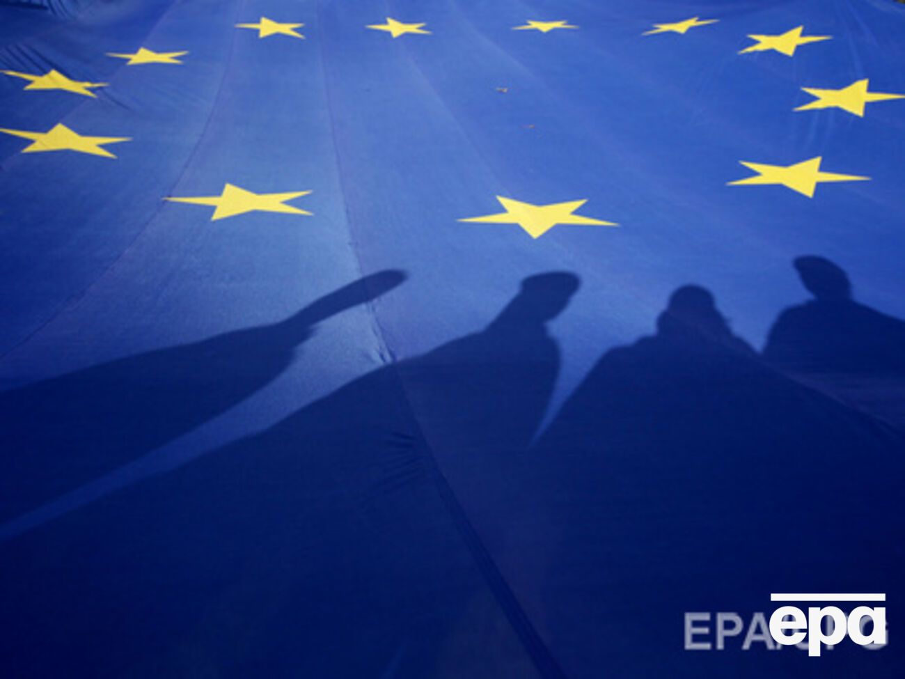 Совет ЕС по экономическим и финансовым вопросам, который соберется в Люксембурге в пятницу, 19 июня, примет без обсуждения решение о продлении экономических санкций в отношении Крыма