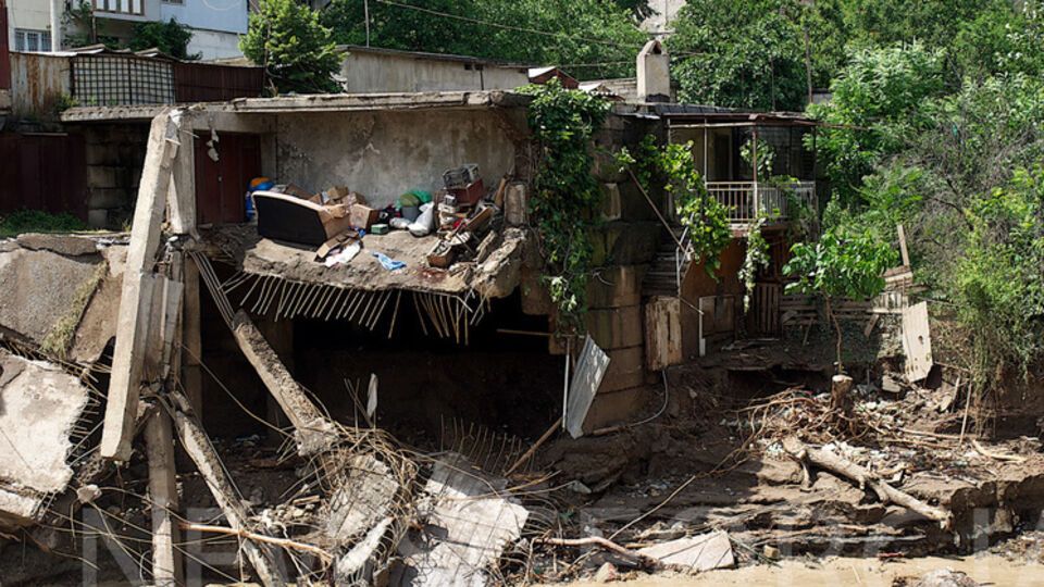 За помощью обратились 106 семей