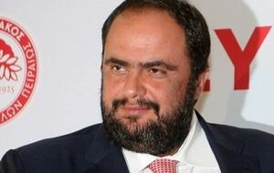 Президента "Олимпиакоса" подозревают в организации договорных матчей
