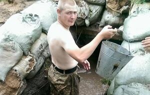 СМИ: Украинским военным приходится сушить даже оружие и средства защиты