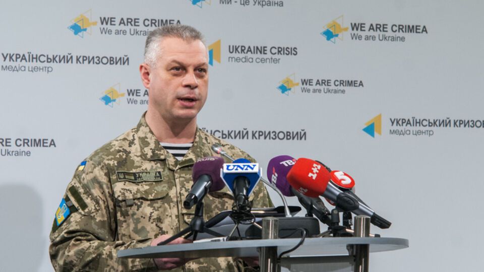 Андрей Лысенко сообщил, что за прошедшие сутки силы АТО не понесли потерь