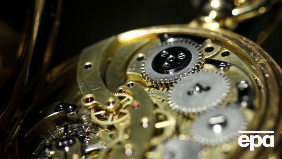 Экспорт швейцарских часов пережил крупнейший с 2009 года спад
