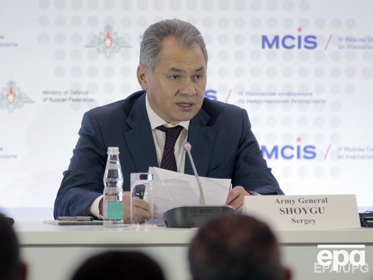 Шойгу собирается противодействовать цветным революциям