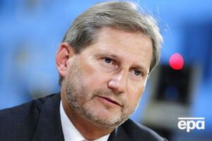 Хан в Харькове встречается с волонтерами и переселенцами