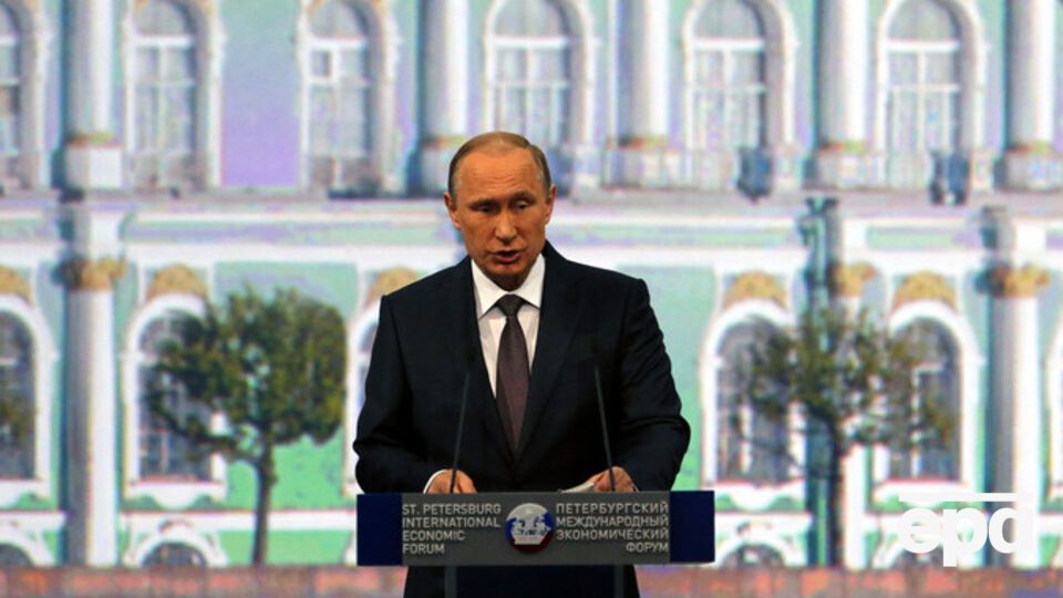 Путин: Наша финансовая и банковская системы адаптировались к новым условиям