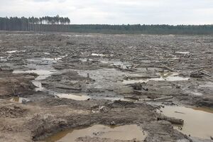 На место происшествия уже приехали правоохранители