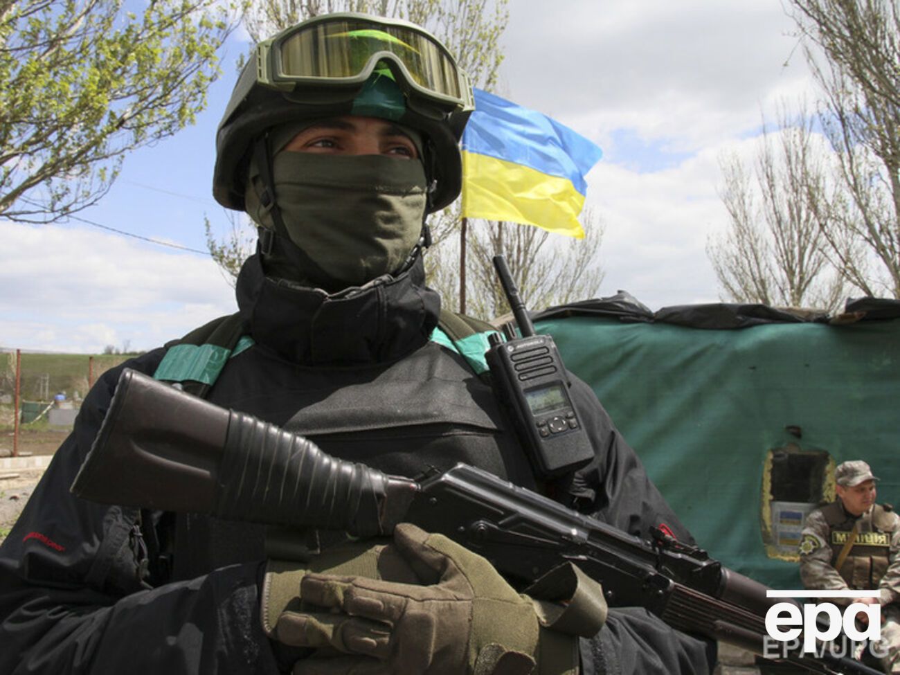 Боевики на Донбассе продолжают атаковать украинские позиции