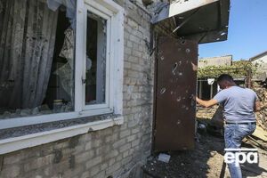 Между Марьинкой и Донецком на растяжке подорвались мирные жители