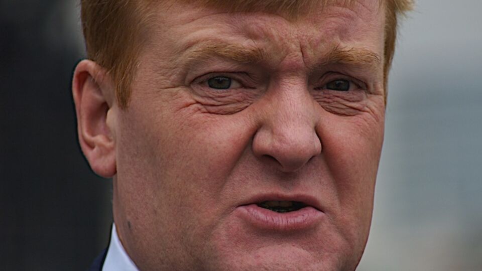 Бывший лидер британских либерал-демократов Чарльз Кеннеди скончался в возрасте 55 лет