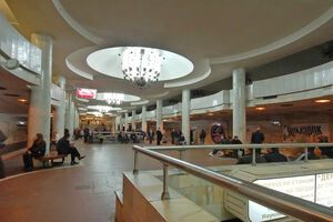 Пассажиров со станции метро "Университет" эвакуировали