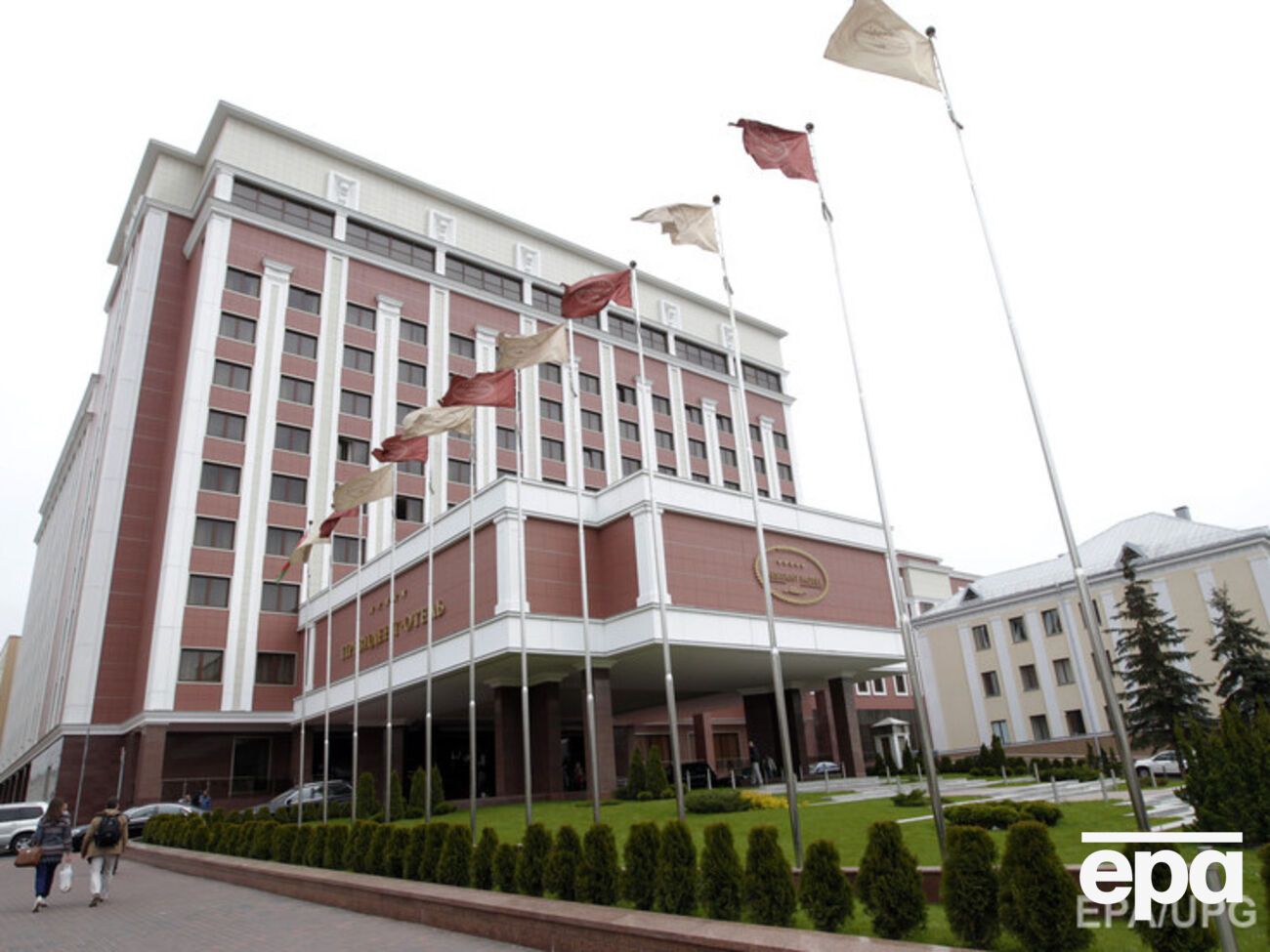 В Минске проходит встреча трехсторонней контактной группы
