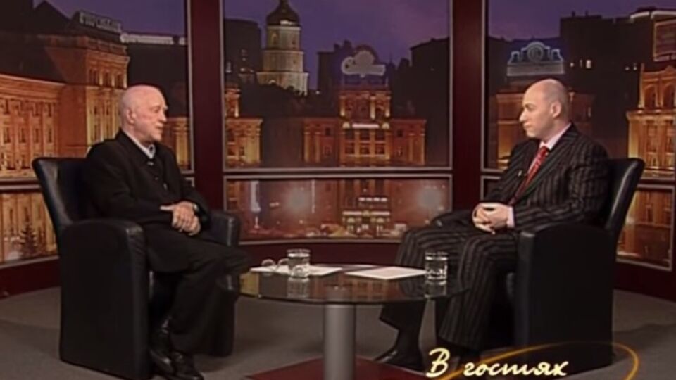 Виталий Коротич: Не нужно прикидываться бессмертным досрочно. Это потом, если заслужишь, получишь патент на вечность